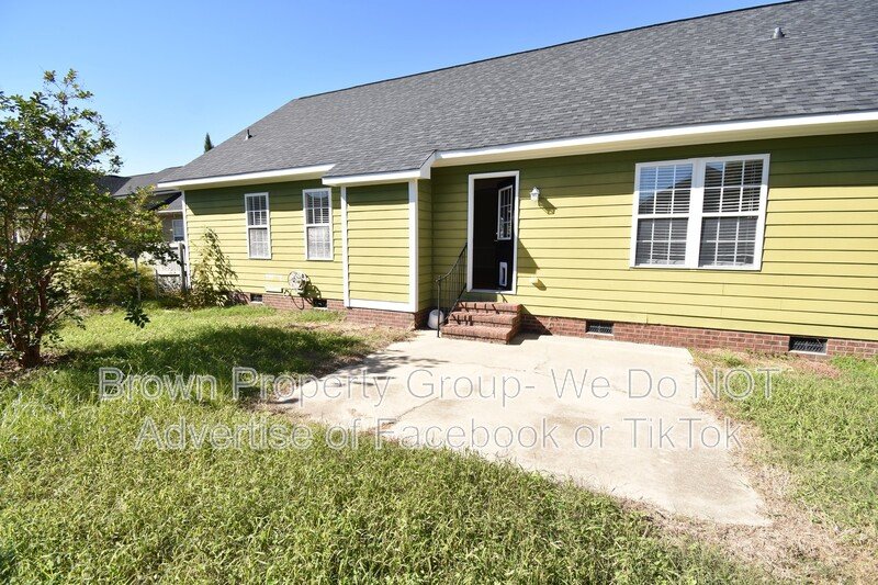 3 Bedroom and 2 Bath- Bonus Room (No Pets) property image