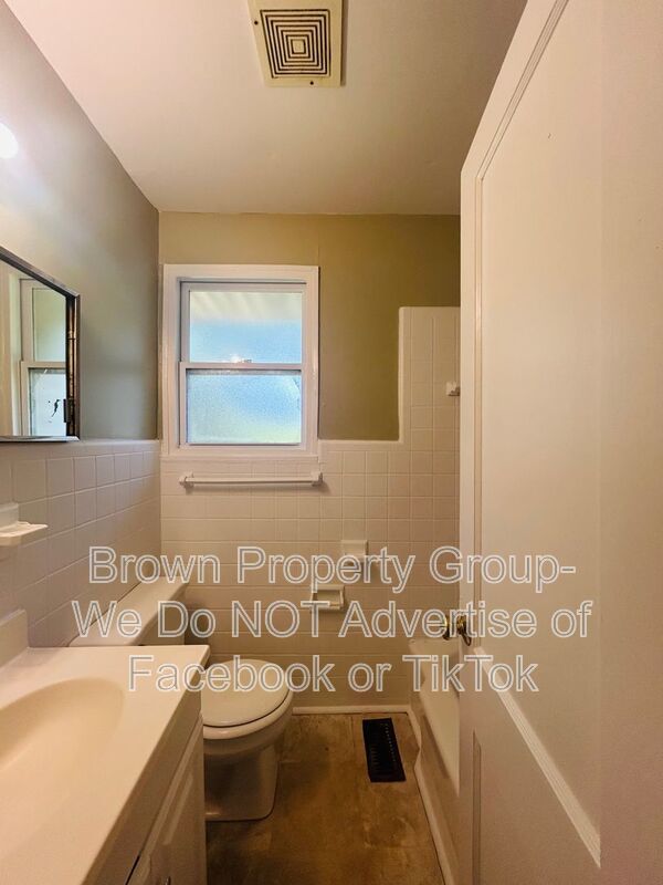 2 Bedroom and 1 Bath Home (No Pets) property image