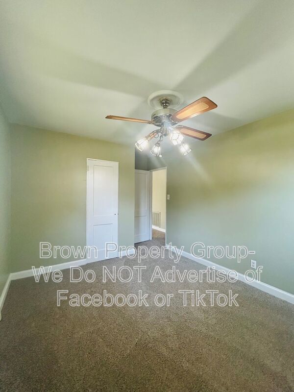 2 Bedroom and 1 Bath Home (No Pets) property image