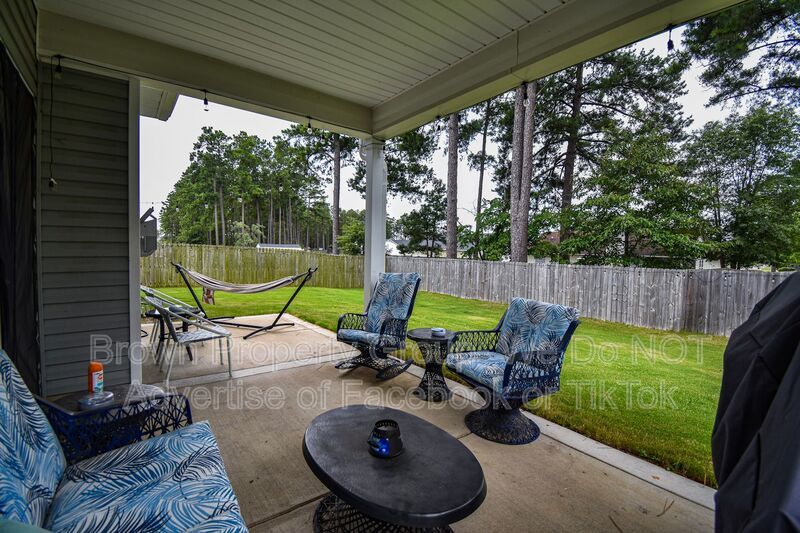Coming Soon~ 5 Bedroom 3.5 Bathroom property image