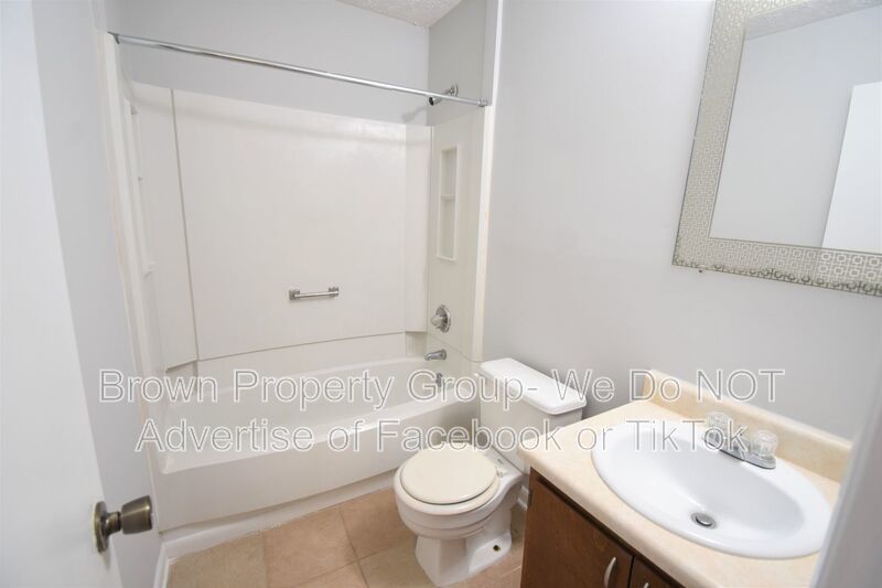 Coming Soon: 2 Bedroom, 2 Bathroom Duplex (No Pets) property image
