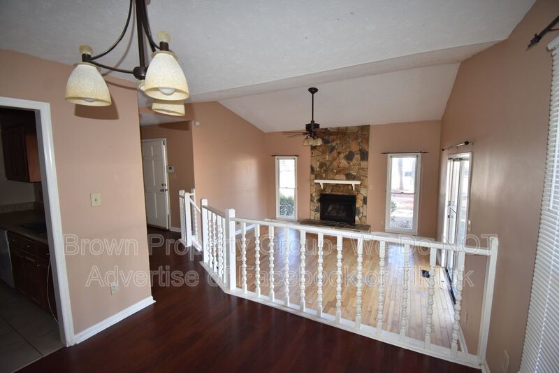 Coming Soon: 3 Bedroom 2 Bath Home (Pets Considered) property image