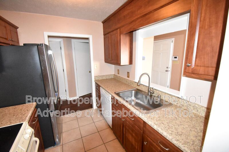 Coming Soon: 3 Bedroom 2 Bath Home (Pets Considered) property image