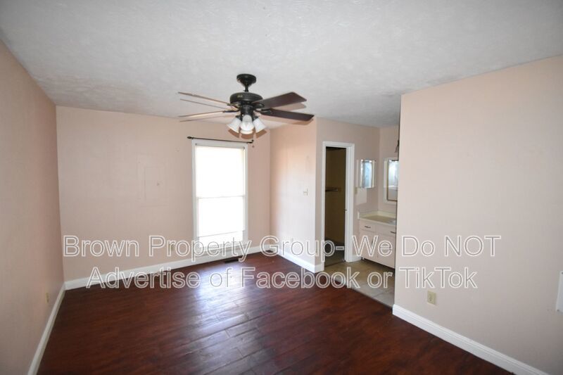 Coming Soon: 3 Bedroom 2 Bath Home (Pets Considered) property image
