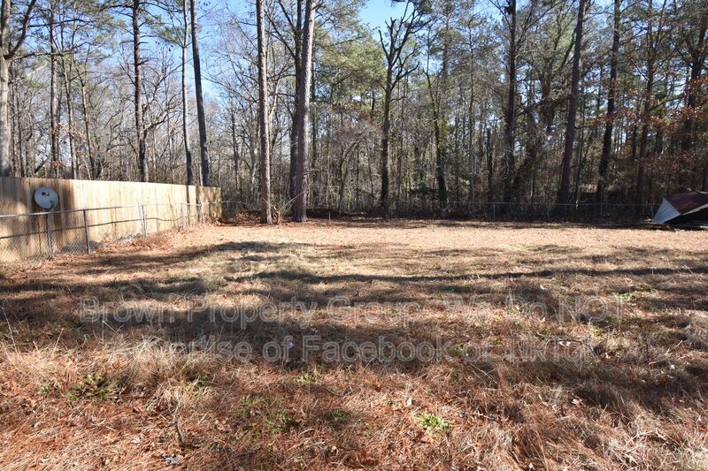 Coming Soon: 3 Bedroom 2 Bath Home (Pets Considered) property image
