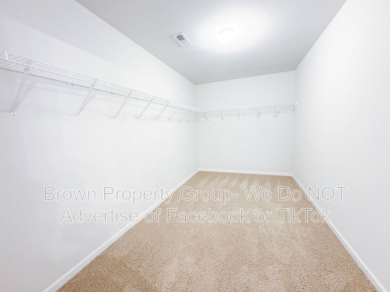 MOVE-IN SPECIAL: Get TWO WEEKS FREE off your first full month’s rent! property image