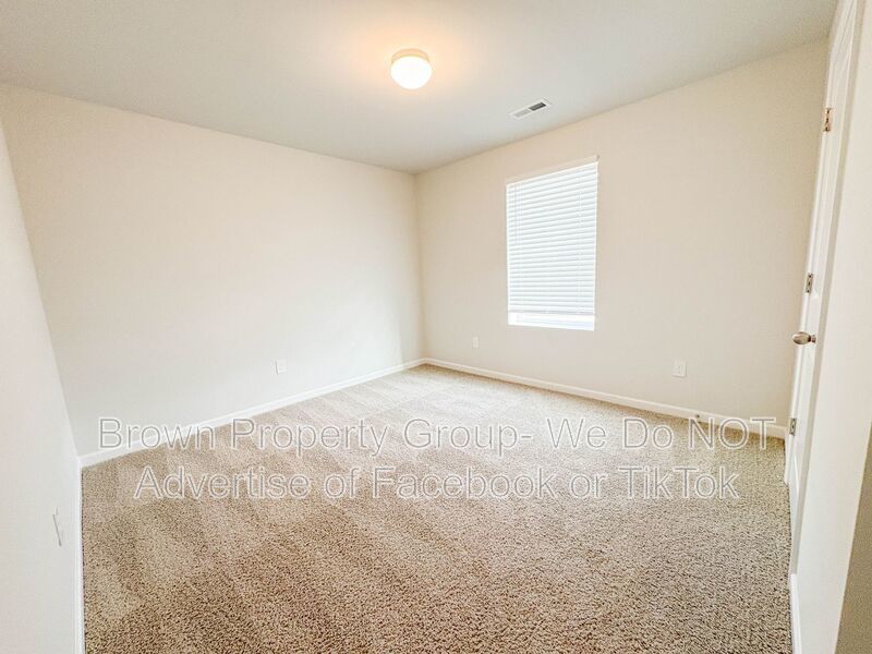 MOVE-IN SPECIAL: Get TWO WEEKS FREE off your first full month’s rent! property image