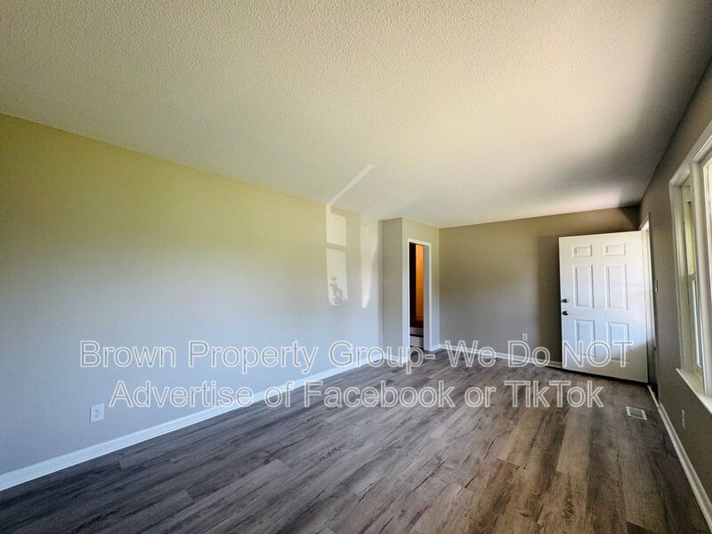 3 Bedroom 2 Bathroom- No Pets property image