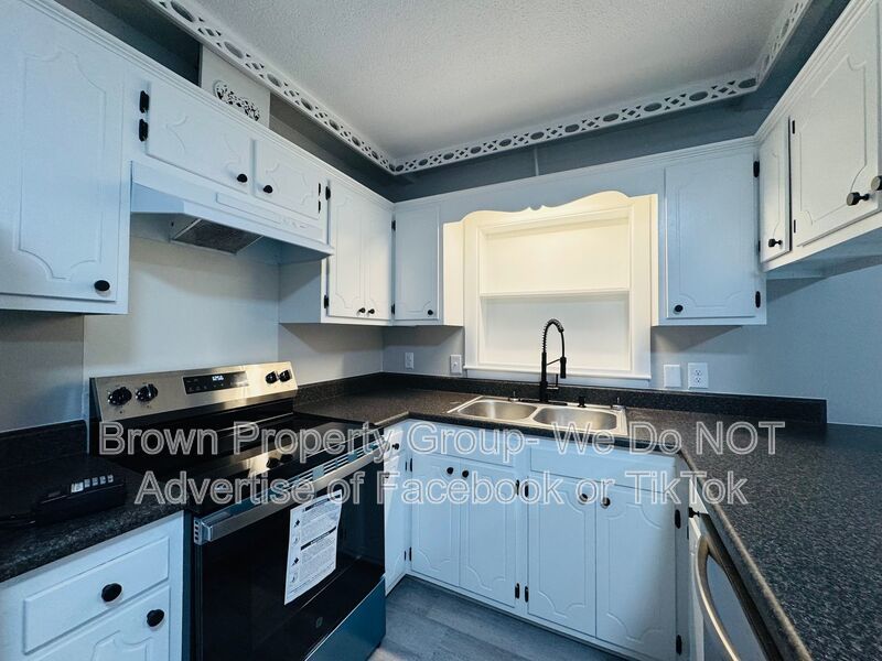 3 Bedroom 2 Bathroom- No Pets property image