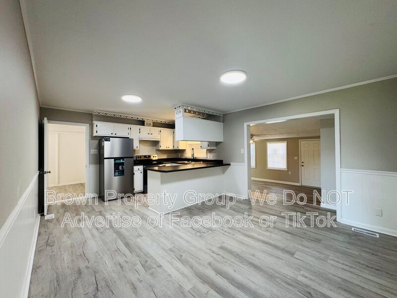 3 Bedroom 2 Bathroom- No Pets property image