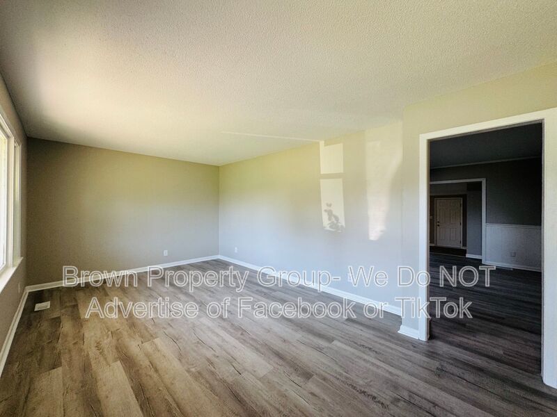 3 Bedroom 2 Bathroom- No Pets property image