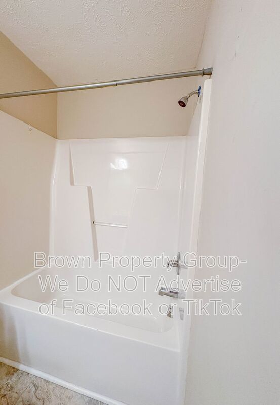 2 Weeks Free on First Full Months Rent~ 3 Bedroom 2.5 Bathroom Townhome~ Large Corner Lot property image