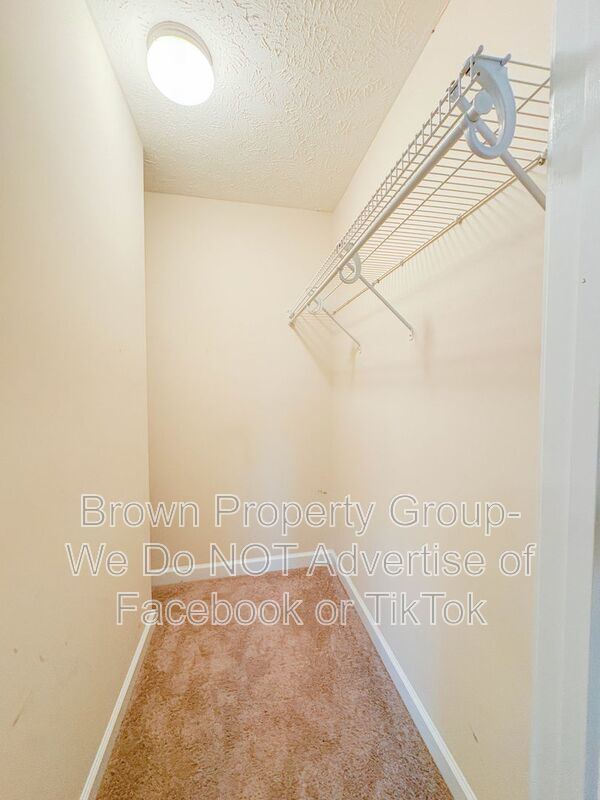 2 Weeks Free on First Full Months Rent~ 3 Bedroom 2.5 Bathroom Townhome~ Large Corner Lot property image
