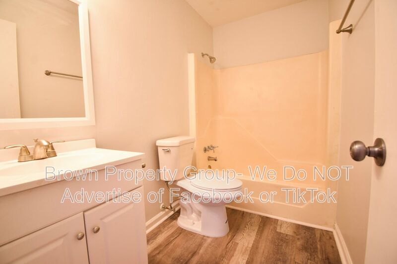 Coming Soon! 2 Bedroom 1.5 Bathroom Townhome property image