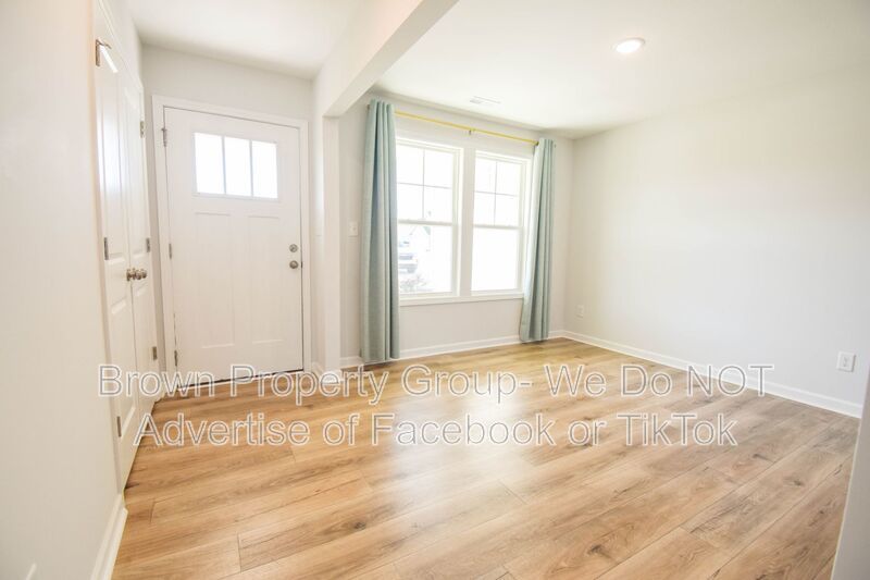Coming Soon-3 Bedroom 2 Bathroom- Pets Negotiable property image