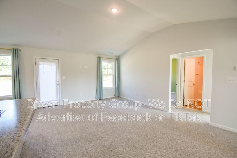 Coming Soon-3 Bedroom 2 Bathroom- Pets Negotiable property image