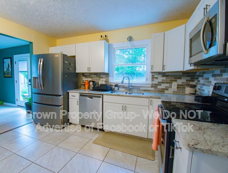 Coming Soon! 3 Bedroom 2.5 Bathroom Near Fort Bragg! Pets Allowed property image