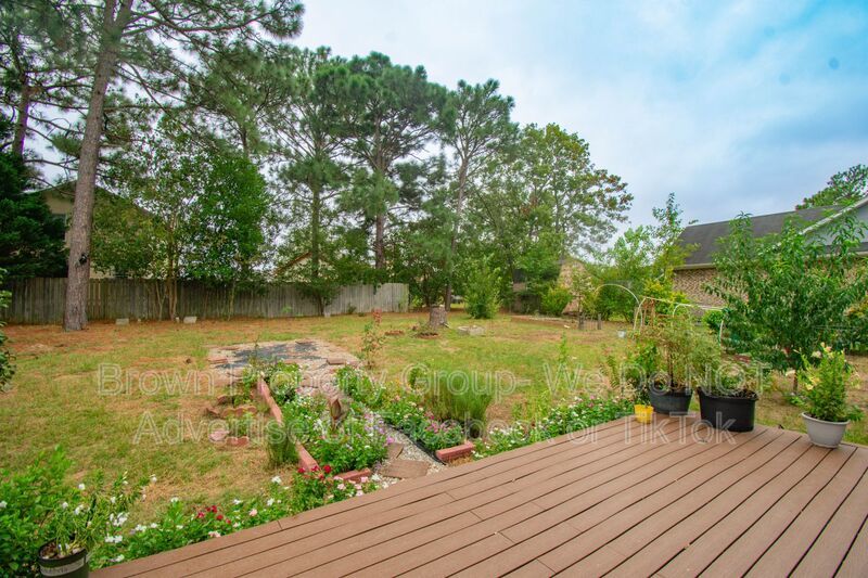 Coming Soon! 3 Bedroom 2.5 Bathroom Near Fort Bragg! Pets Allowed property image