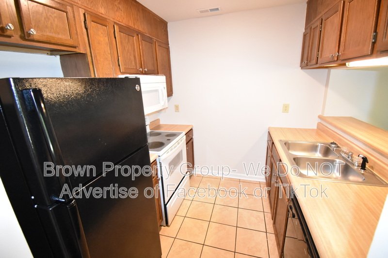 Coming Soon! 2 Bedroom and 1.5 Bath Apartment- Quiet Neighborhood- Two Weeks Free Rent! property image