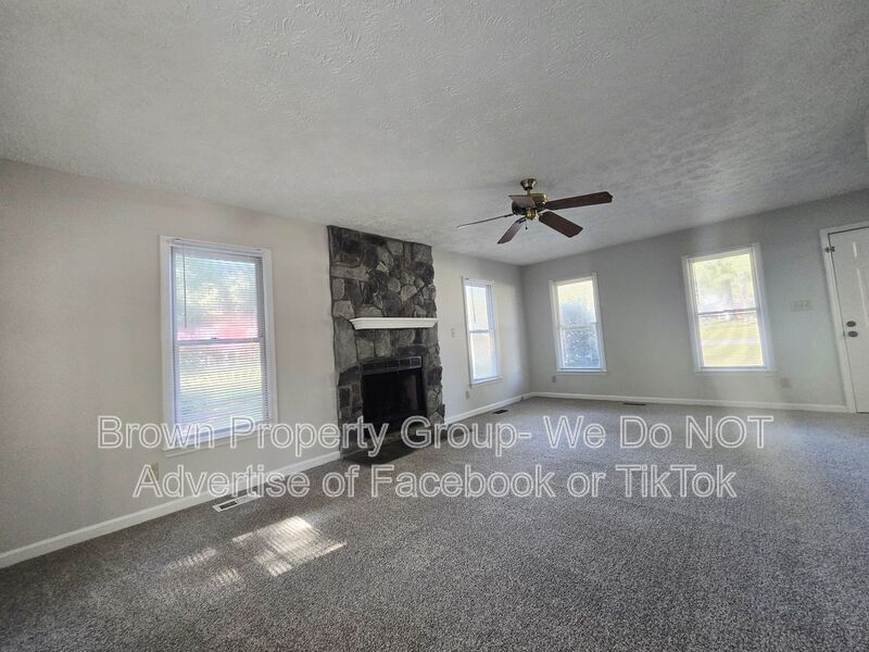 Two Story Single Family in Raeford NC- 3 Bedroom and 2.5 bath Home property image