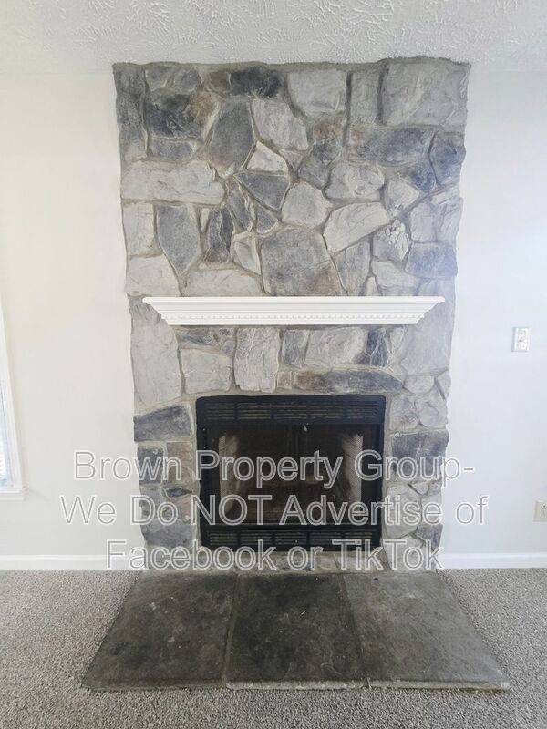 Two Story Single Family in Raeford NC- 3 Bedroom and 2.5 bath Home property image