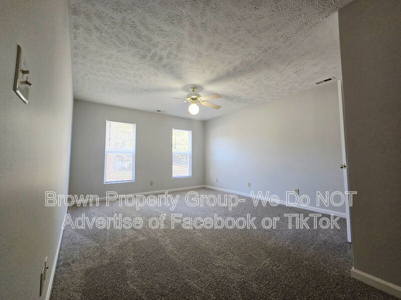 Two Story Single Family in Raeford NC- 3 Bedroom and 2.5 bath Home property image