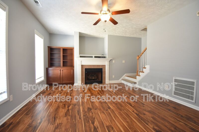 3 BEDROOM 2 BATHROOM - PETS CONSIDERED property image