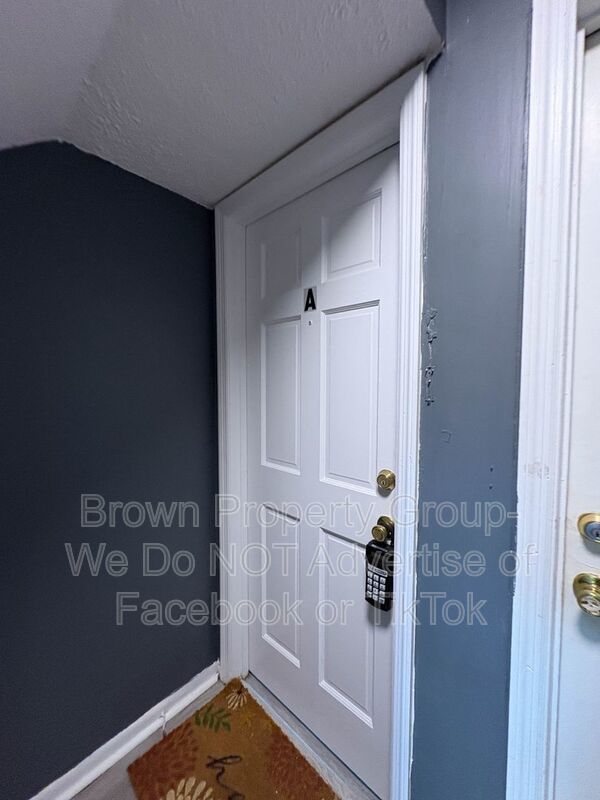 Updated- 1 Bedroom 1 Bathroom property image