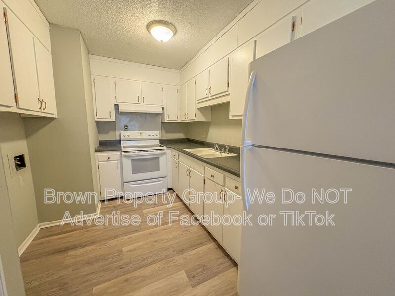 Updated- 1 Bedroom 1 Bathroom property image