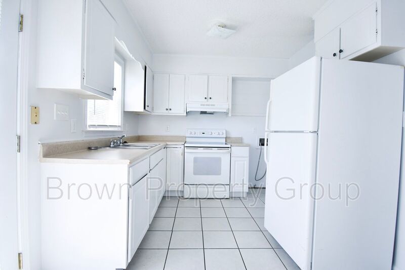 Coming Soon. 2 Bedroom 1.5 Bathroom Townhome property image