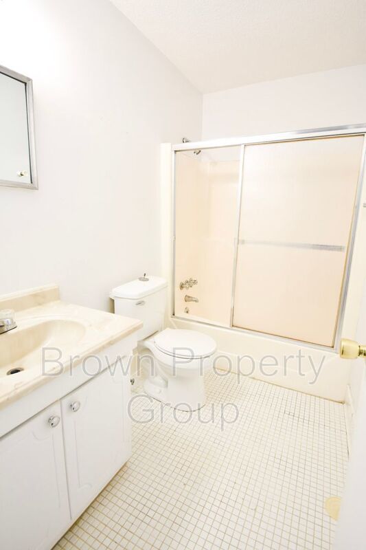 Coming Soon. 2 Bedroom 1.5 Bathroom Townhome property image