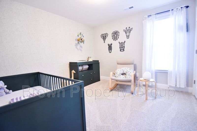 4 Bedroom 3.5 Bath, No Pets property image