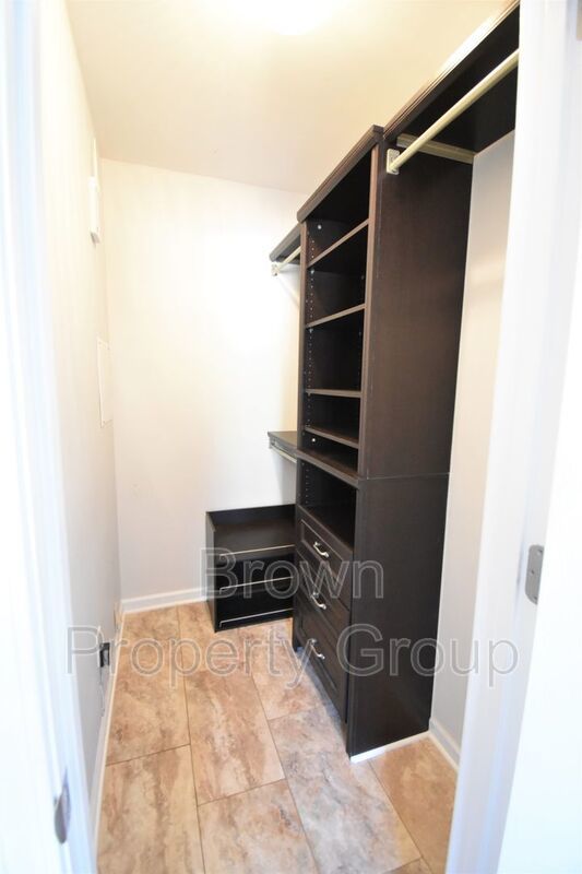 3 Bedroom, 2 Bathroom Townhome (NO PETS) property image