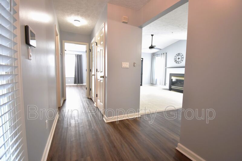 Coming Soon 3 Bedroom 2 Bathroom Condo- Pets Considered property image