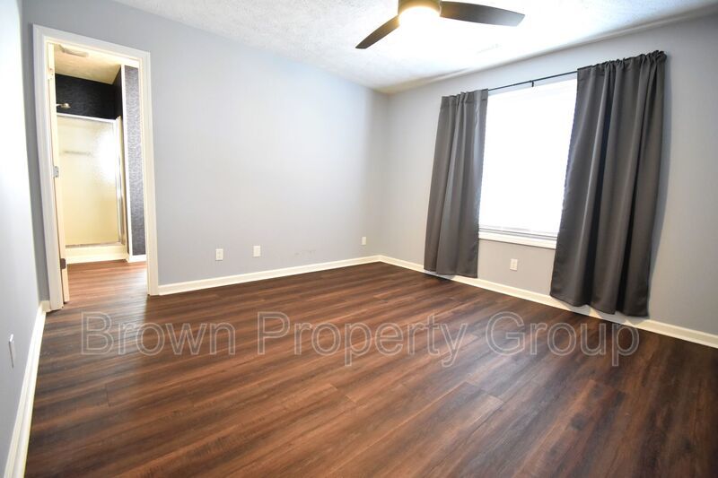 Coming Soon 3 Bedroom 2 Bathroom Condo- Pets Considered property image