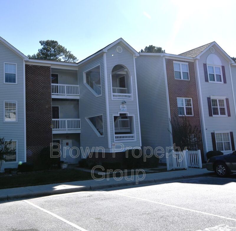 Coming Soon 3 Bedroom 2 Bathroom Condo- Pets Considered property image