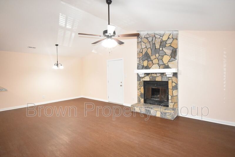 2 Bedroom and 2 Bath Condo (No Pets) property image