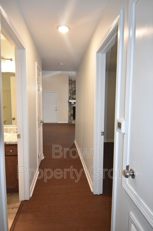 2 Bedroom and 2 Bath Condo (No Pets) property image