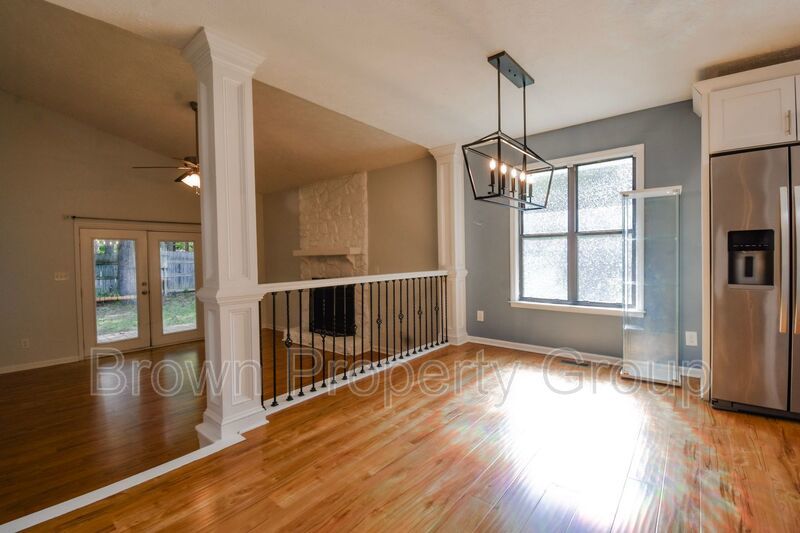 Coming Soon: 3 Bedroom 2 Bathroom Home- Pets Considered property image