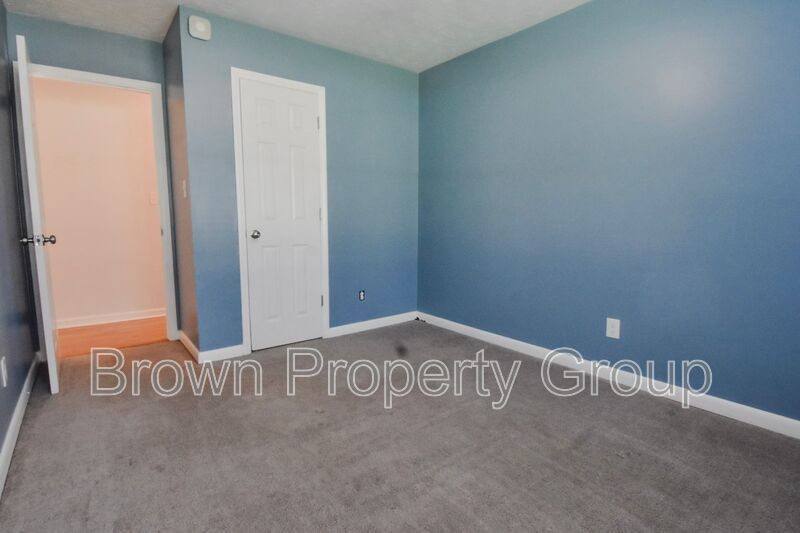 Coming Soon: 3 Bedroom 2 Bathroom Home- Pets Considered property image
