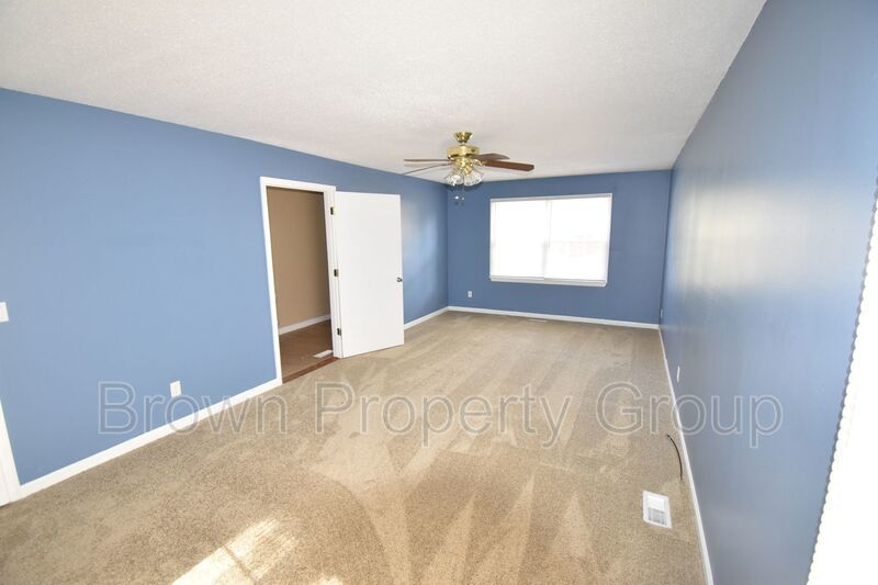 Beautiful 3 Bedroom and 2 Bath Home (No Pets) property image