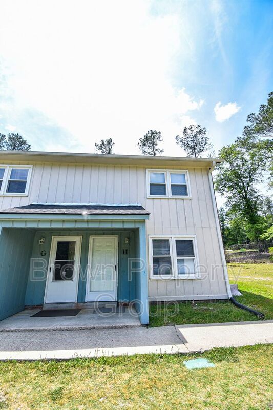 Coming Soon 2 Bedroom 1.5 Bathroom Townhome property image