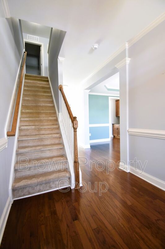 Coming Soon: 4 Bedroom 3 Bathroom- Small Dogs Allowed property image