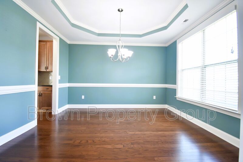 Coming Soon: 4 Bedroom 3 Bathroom- Small Dogs Allowed property image