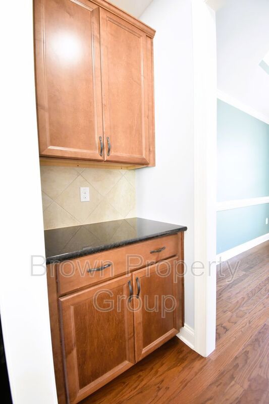Coming Soon: 4 Bedroom 3 Bathroom- Small Dogs Allowed property image