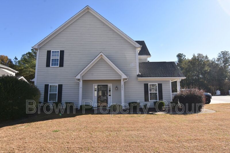 Coming Soon~ 3 Bedroom 2.5 Bathroom Townhome~ Large Corner Lot property image