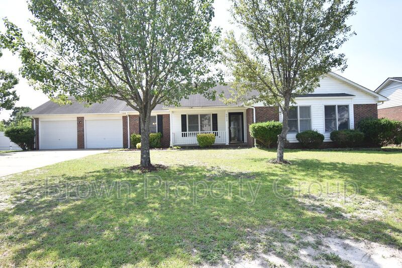 COMING SOON!! 4 Bedroom and 2 Bath Home (Pets Considered) property image