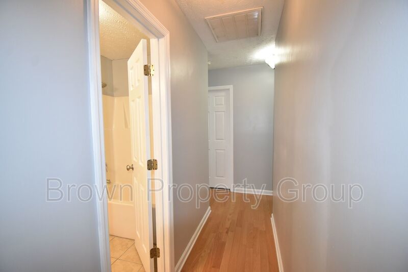 COMING SOON!! 4 Bedroom and 2 Bath Home (Pets Considered) property image