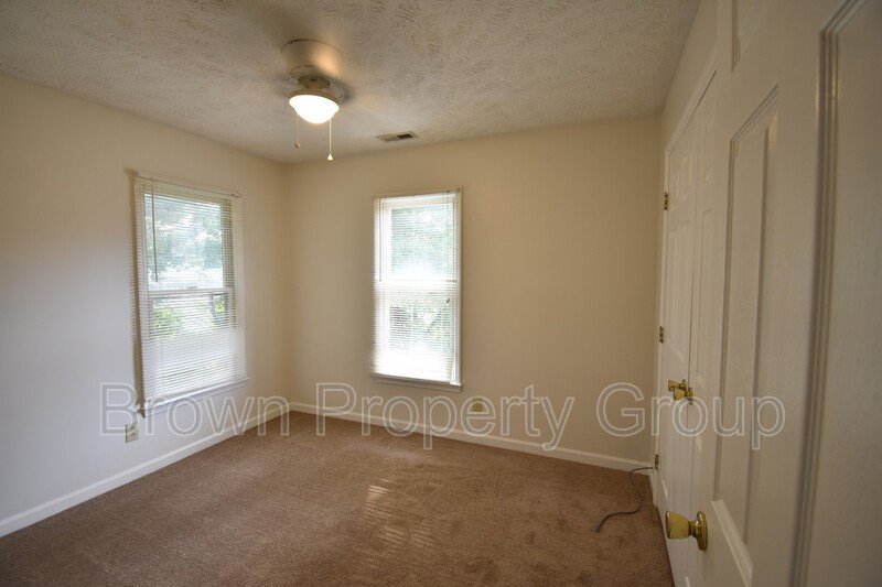 COMING SOON!! 3 Bedroom and 2.5 bath Home property image