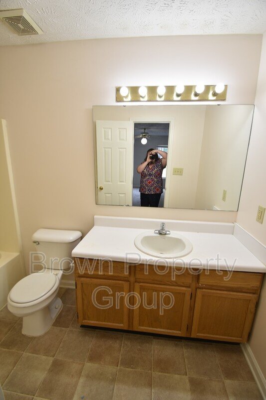 COMING SOON!! 3 Bedroom and 2.5 bath Home property image
